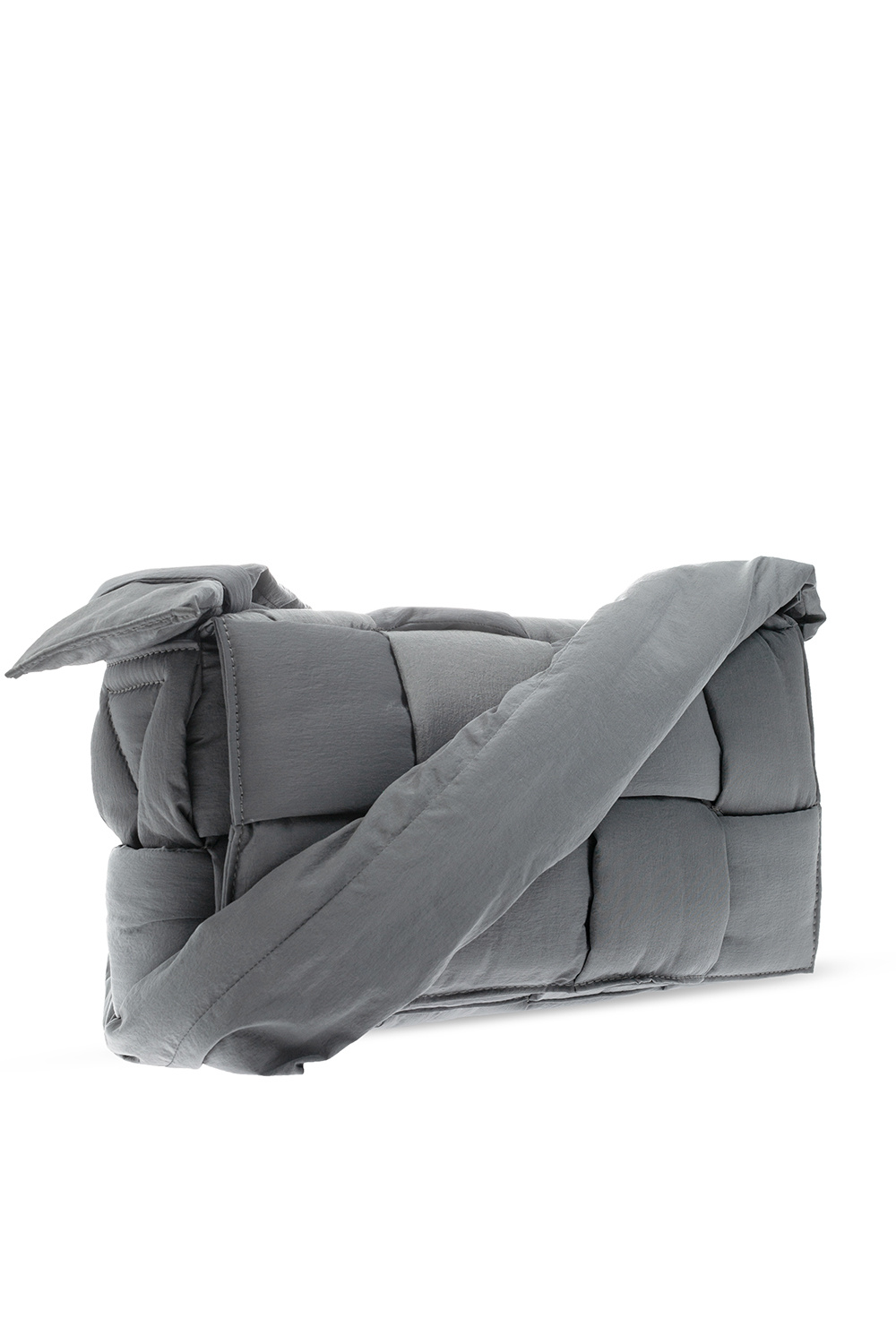【BOTTEGA VENETA】CASSETTE SHOULDER BAG BOTTEGA VENETA Cassette intrecciato leather shoulder bag